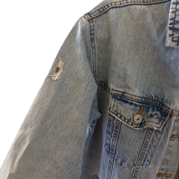 Bershka Oversized Light Wash Distressed Denim Jacket XXS - Picture 5 of 12